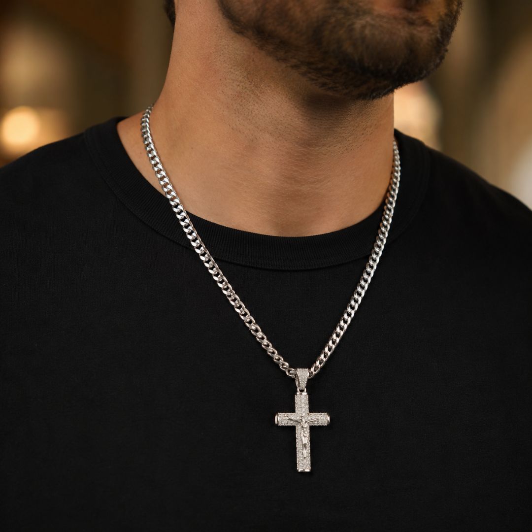 Crucifix Chain Silver