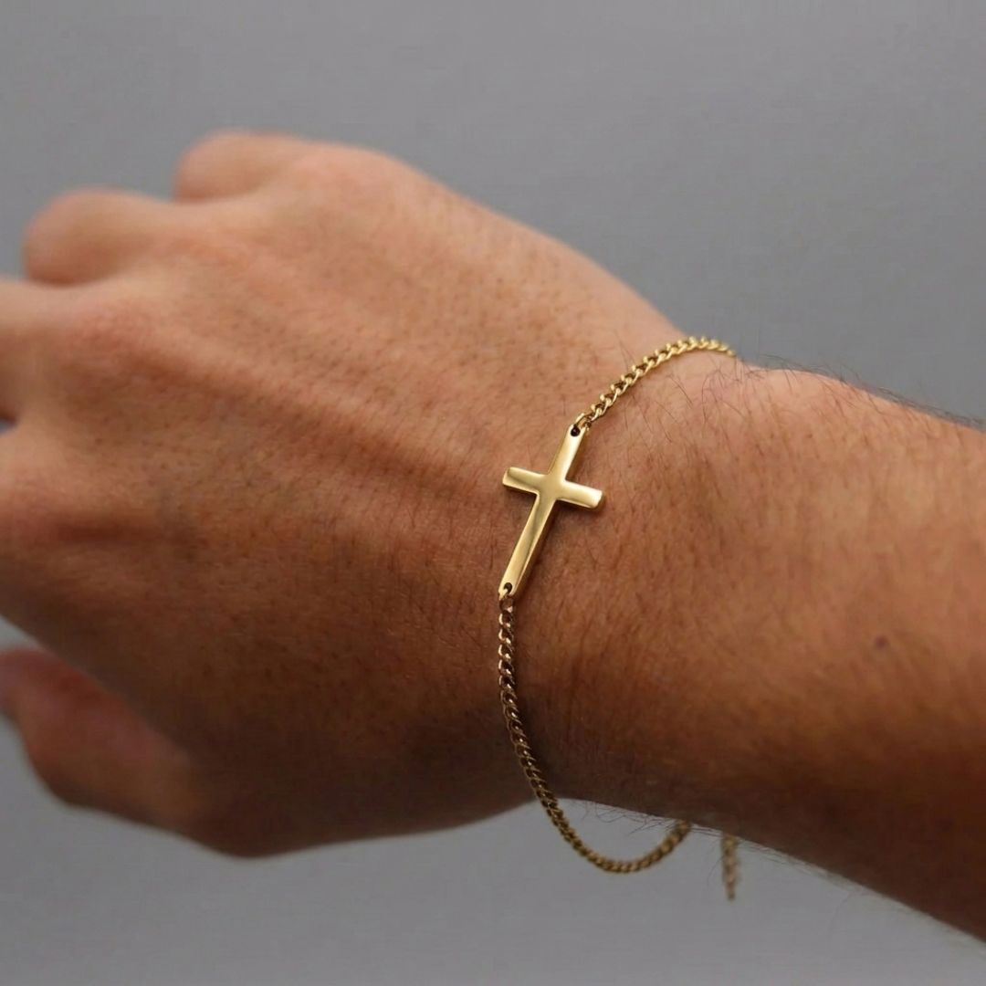 Cross chain bracelet Gold