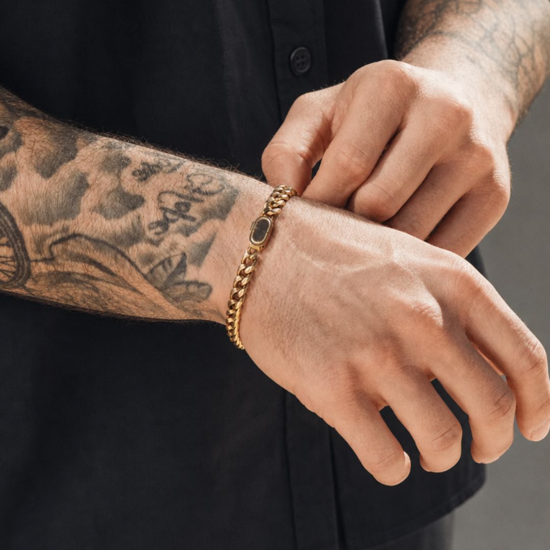 18K Gold