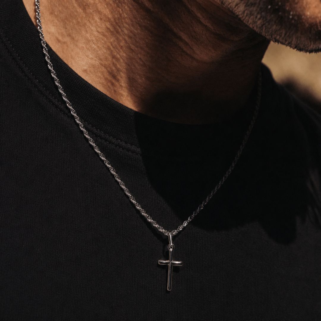 Cross Pendant Necklace Silver