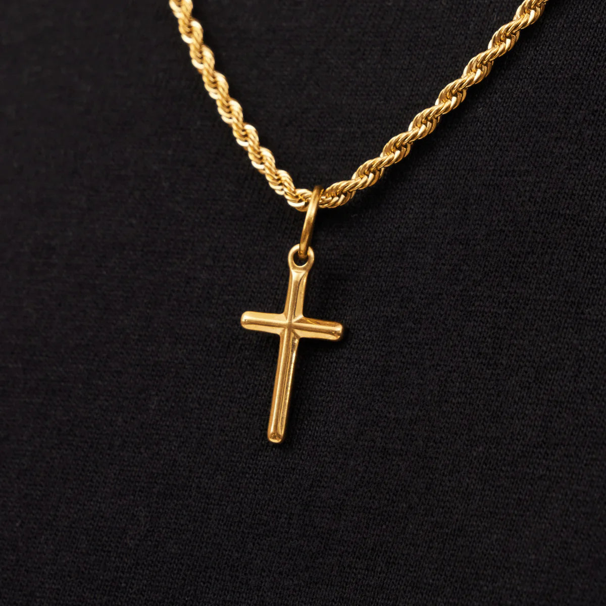 Cross Pendant Necklace Gold