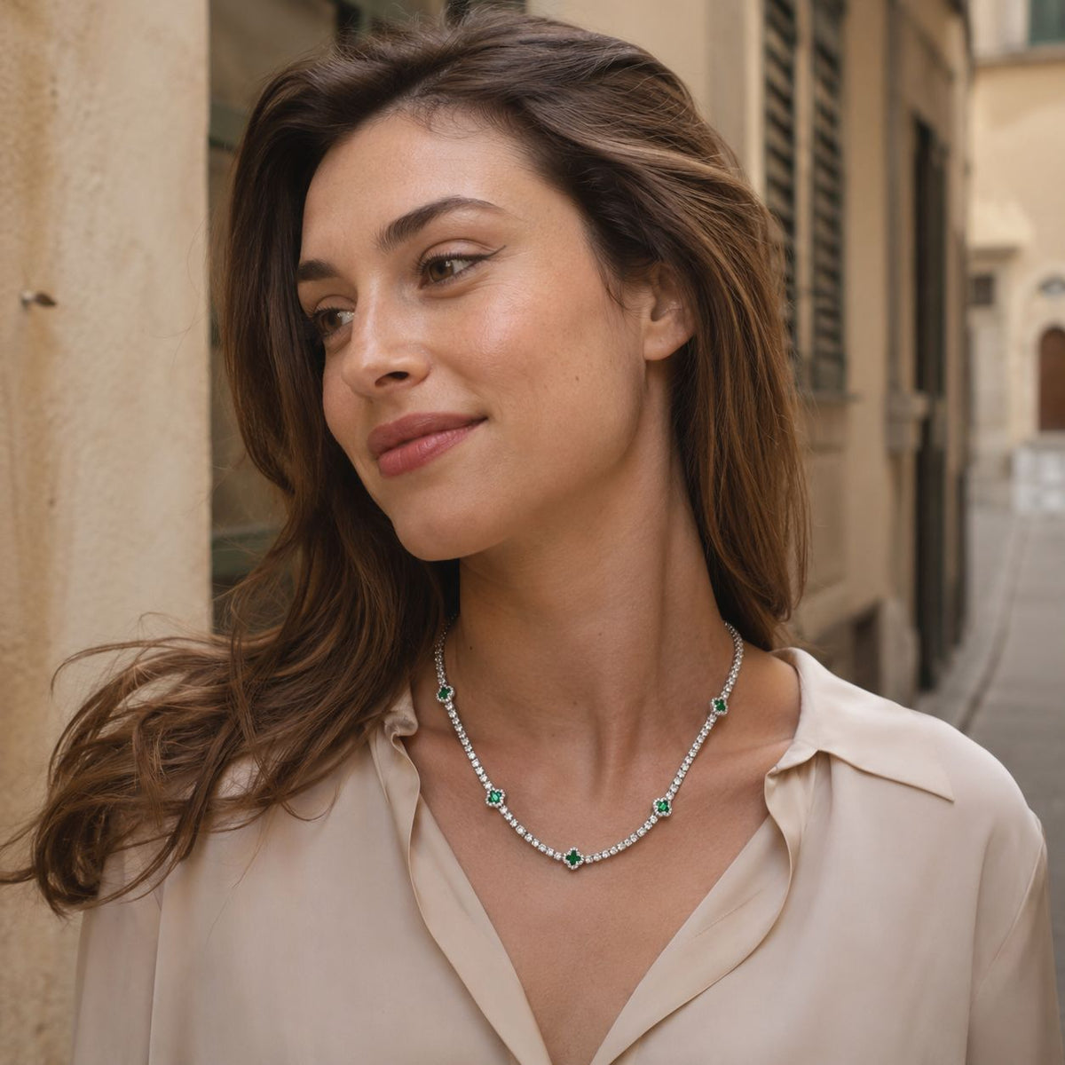 Emerald clover necklace Silver
