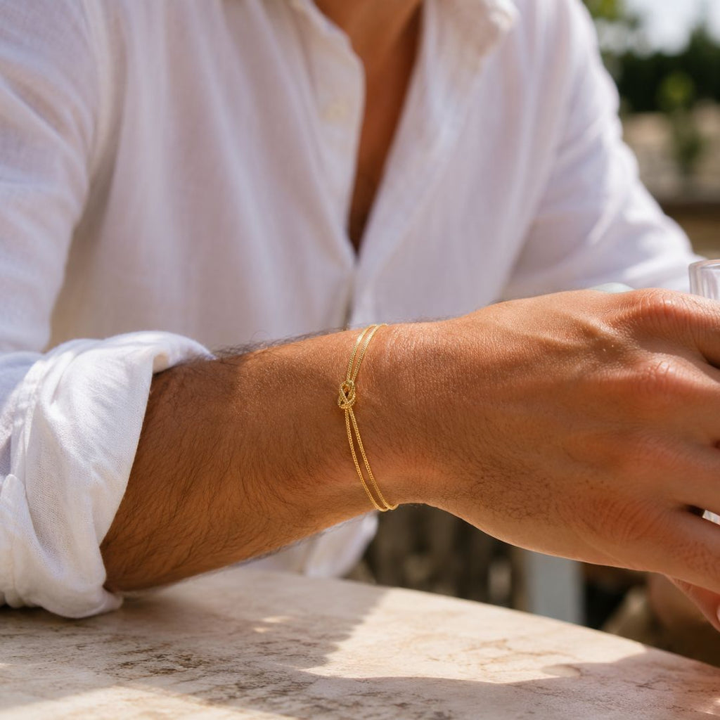 Loop knot bracelet Gold