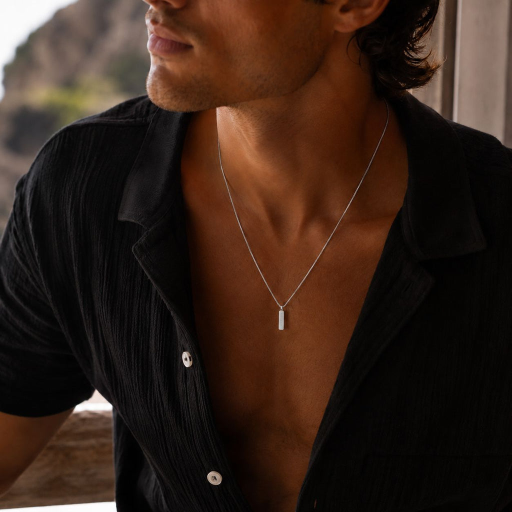 Minimal Bar Pendant Necklace Silver