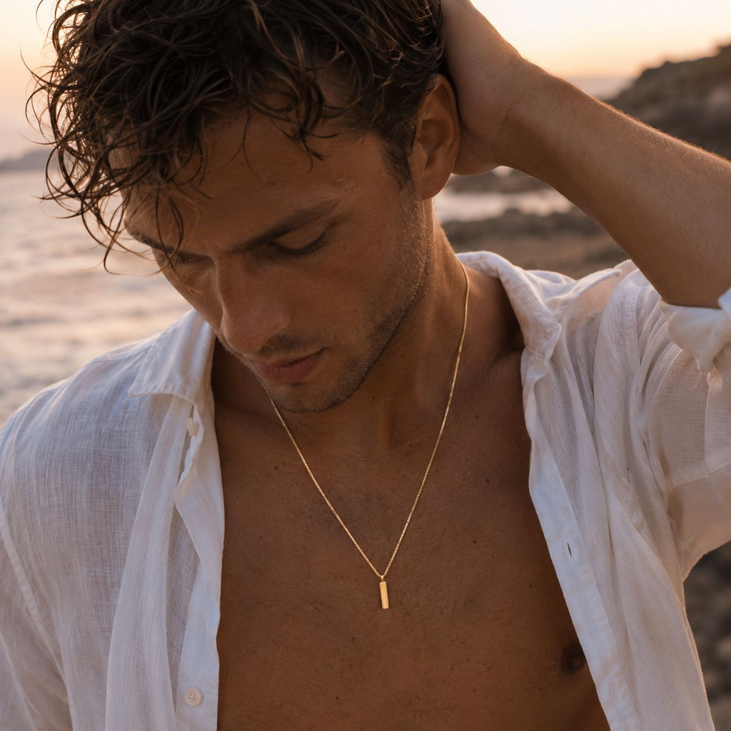 Minimal Bar Pendant Necklace Gold