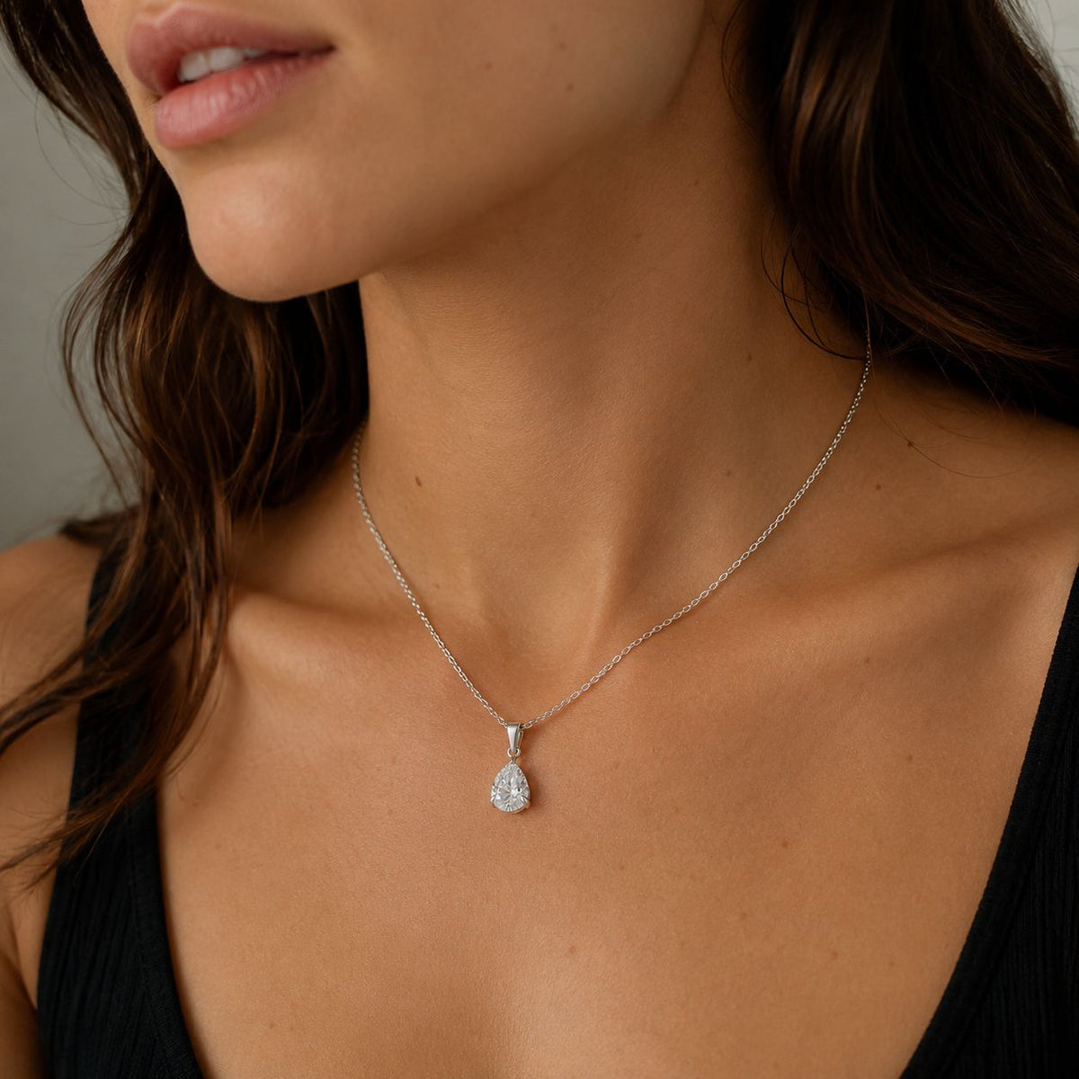 Muse stone necklace Silver