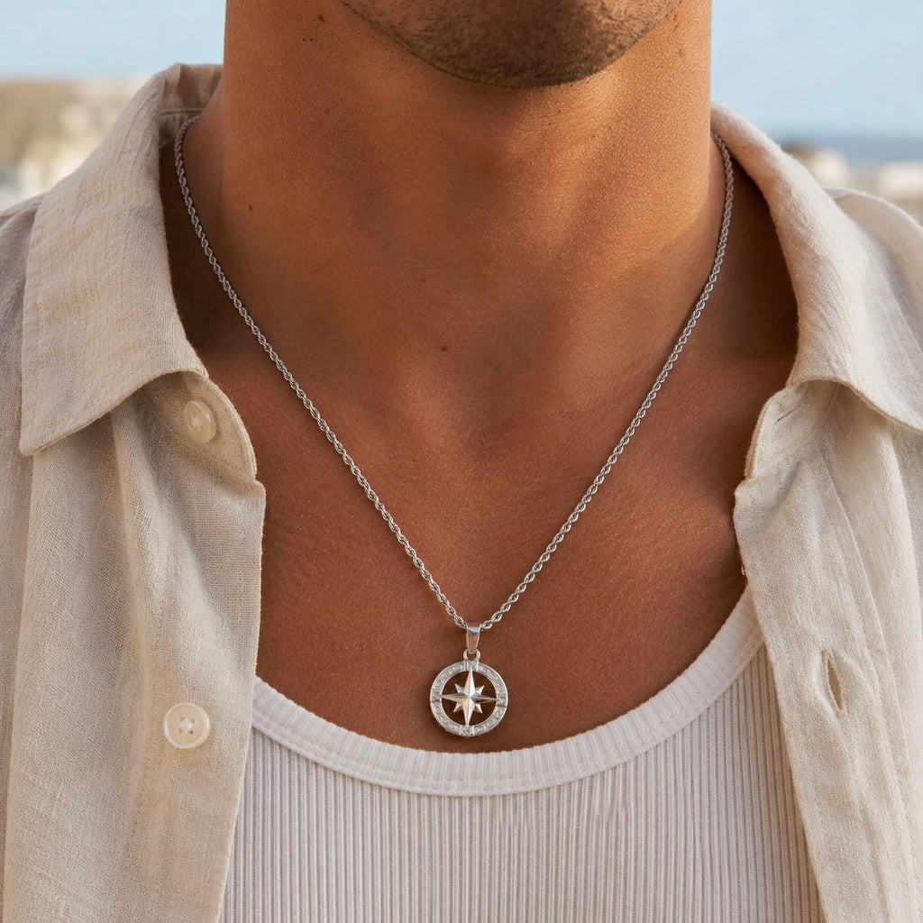 North Star Pendant Necklace Silver