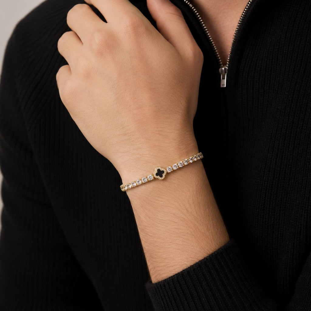 Onyx Clover Tennis Bracelet Gold