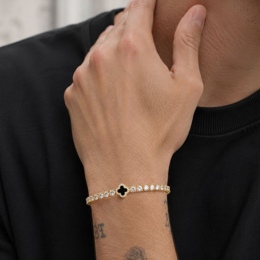Onyx Clover Tennis Bracelet Gold