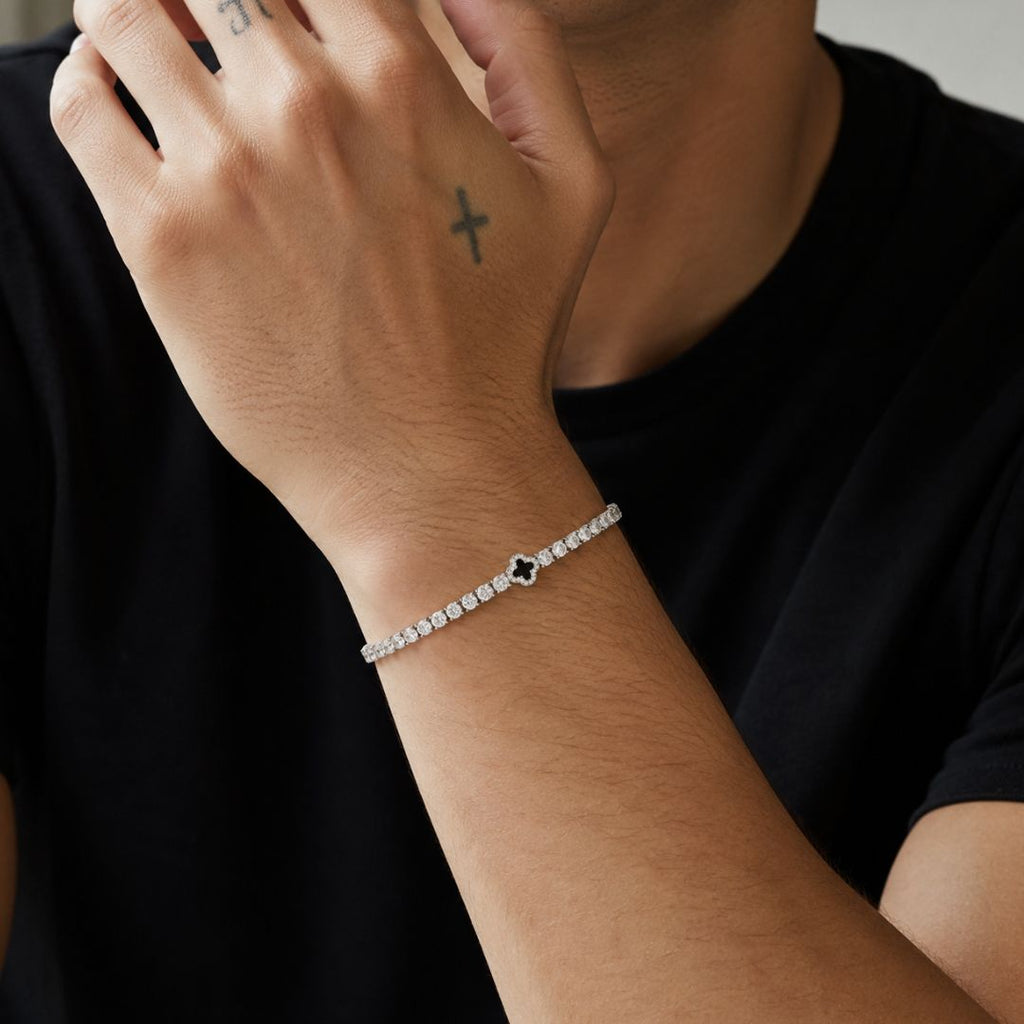 Onyx Clover Tennis Bracelet Silver