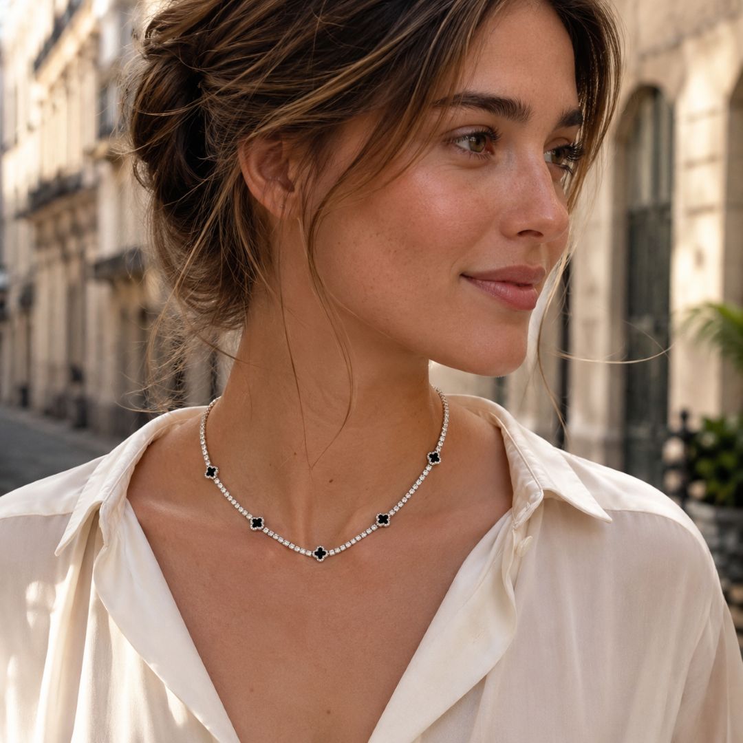 Onyx clover necklace Silver