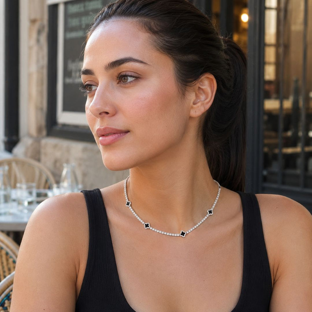 Onyx clover necklace Silver