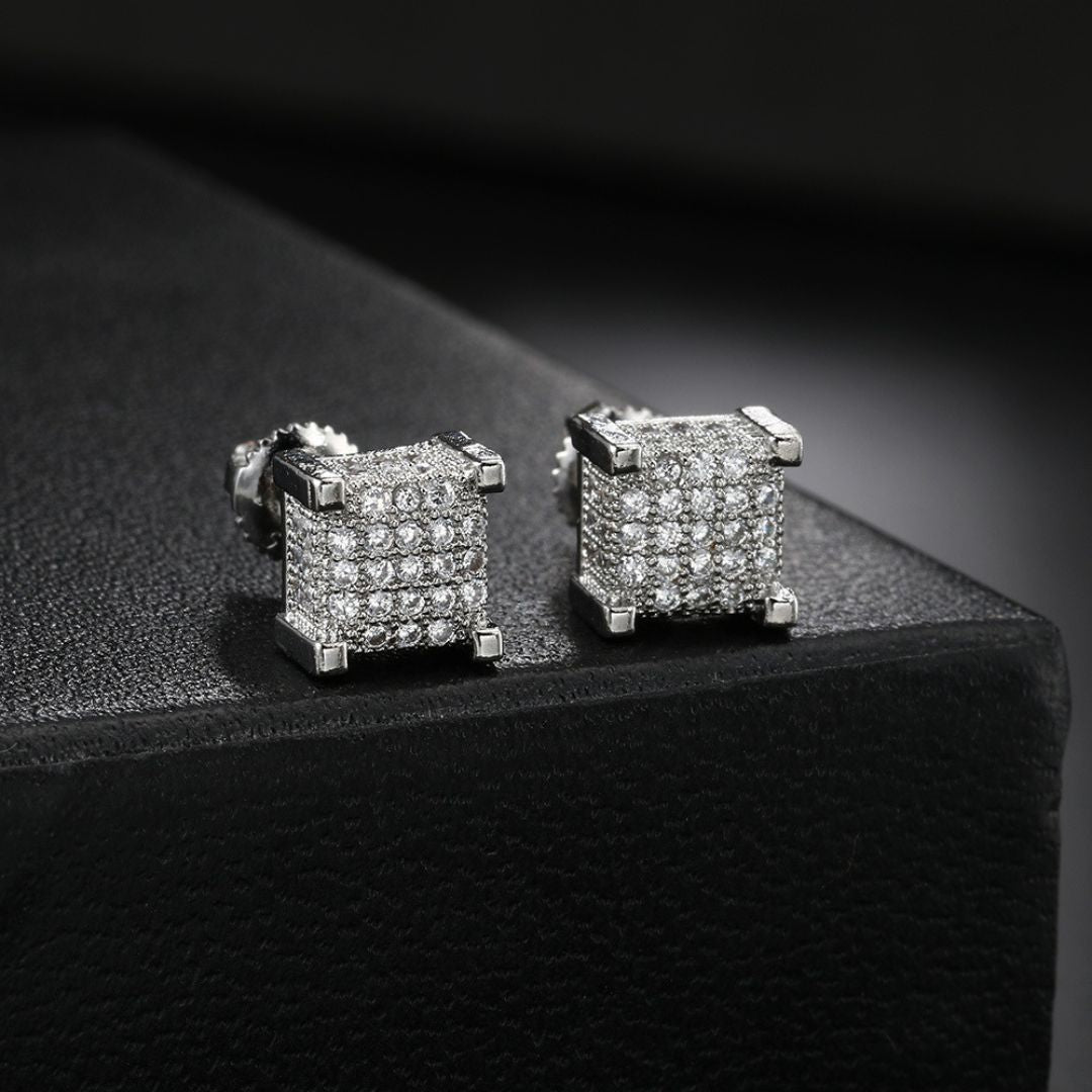 Iced square stud earrings Silver