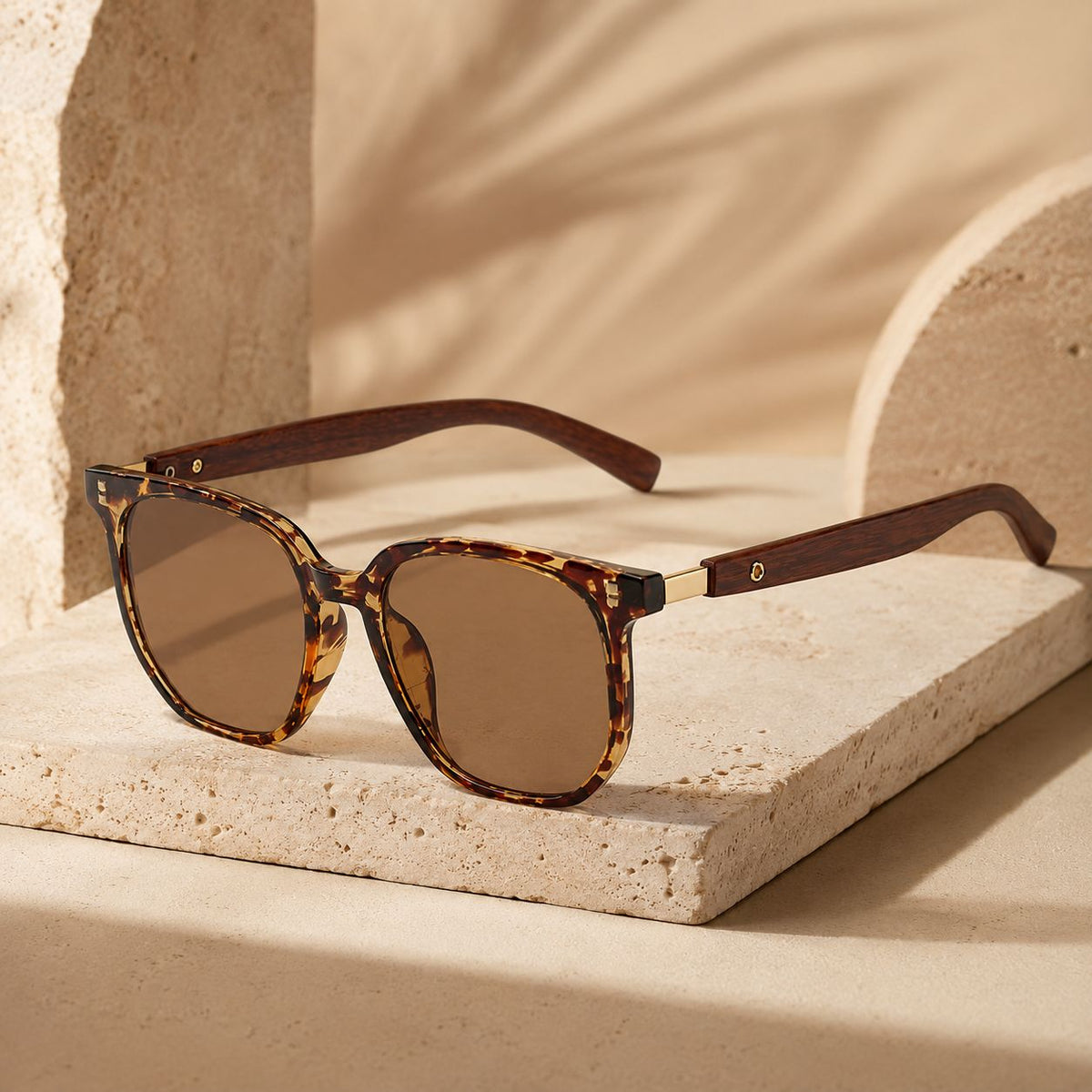 Aston Wood-Temple Sunglasses